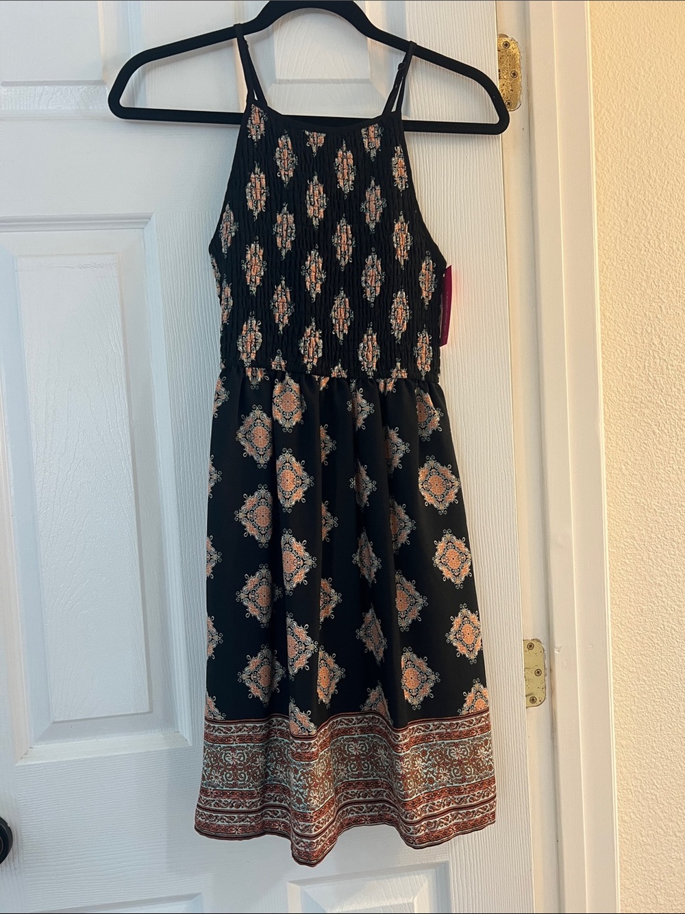 Black & Peach Medallion Print Sundress w/ adjustable straps & pockets ~ XS